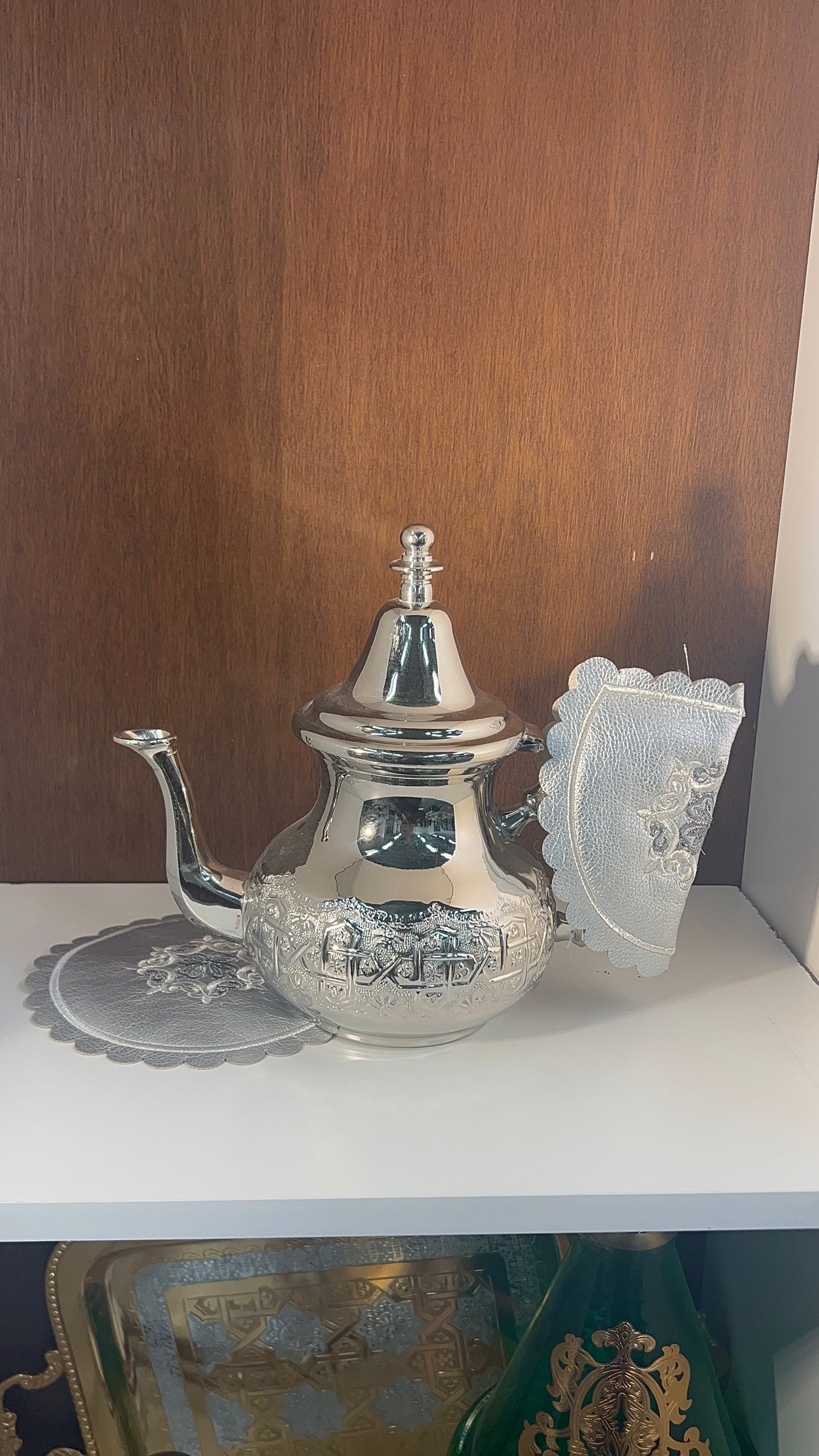 Teapot Accessories – Handle Protector and Teapot Coaster