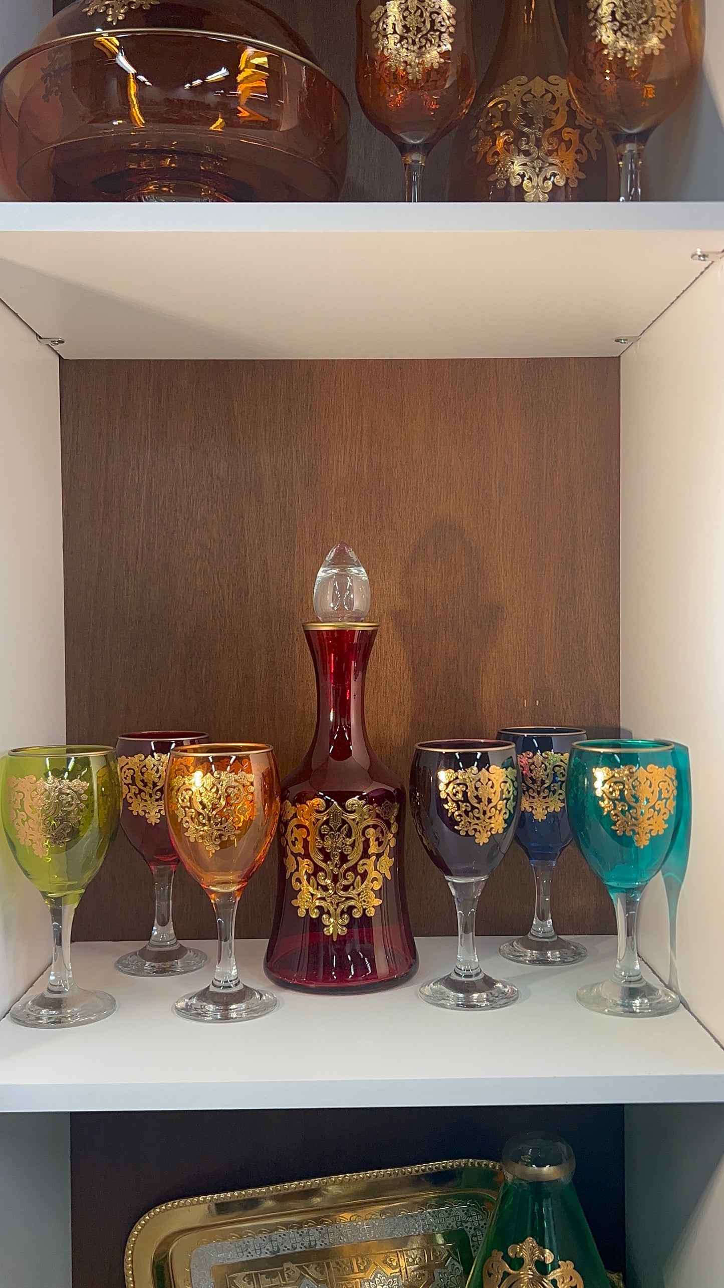 Ensemble de carafes en verre coloré de luxe (7 pièces)