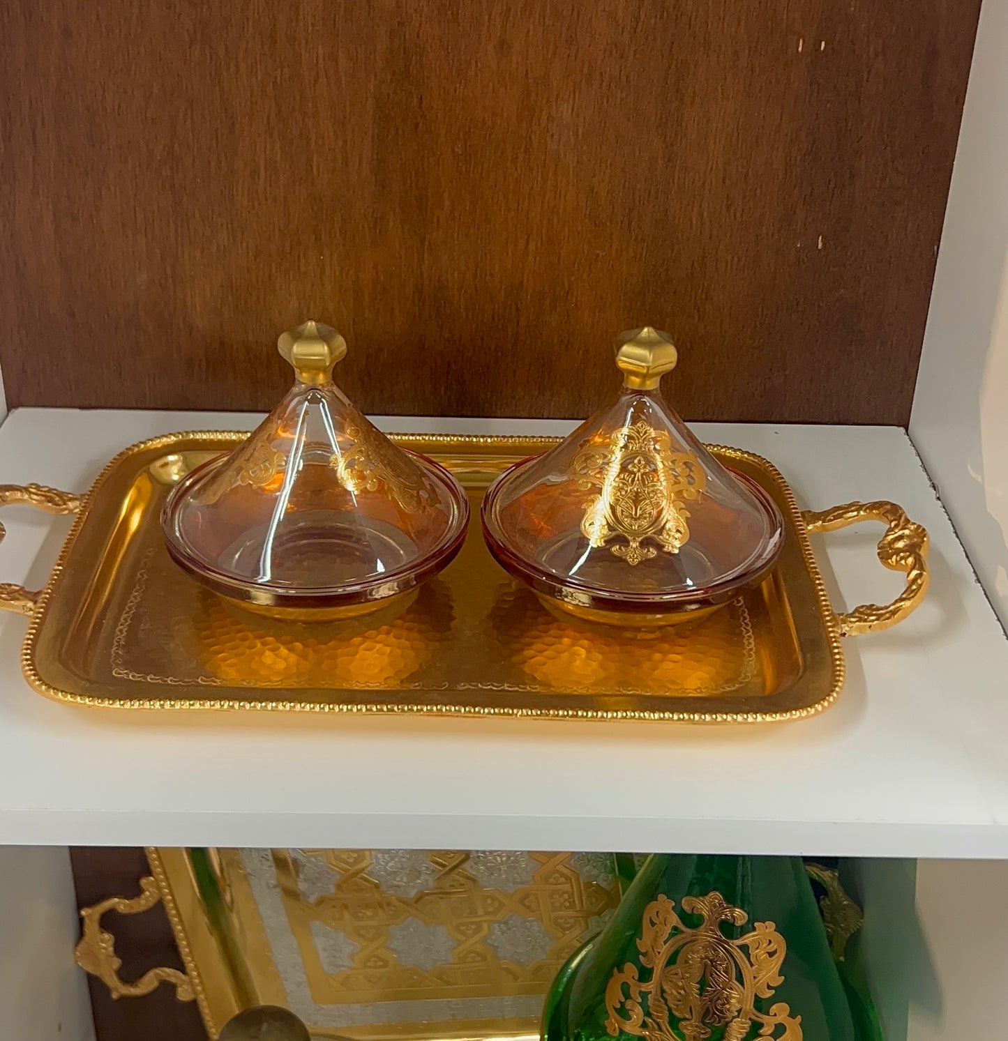 Plateau de service en métal argenté martelé