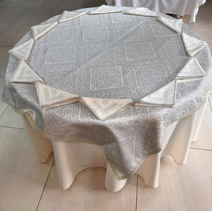 Embroidered Tablecloth Set + 12 Napkins + 2.8 m Underlay