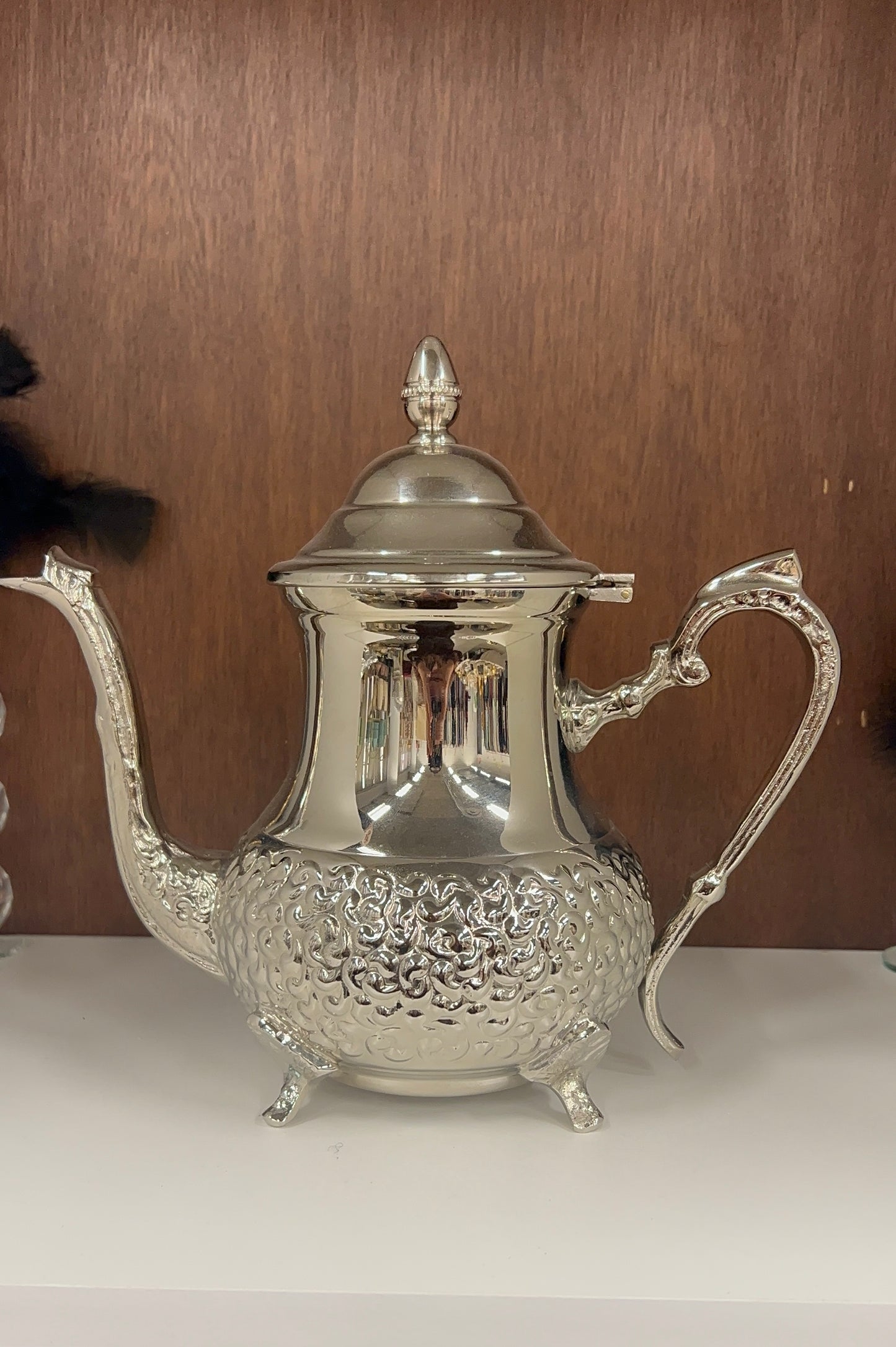 Elegant Moroccan Silver Teapot – Traditional Design