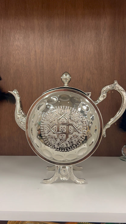 Elegant Moroccan Silver Teapot – Traditional Design