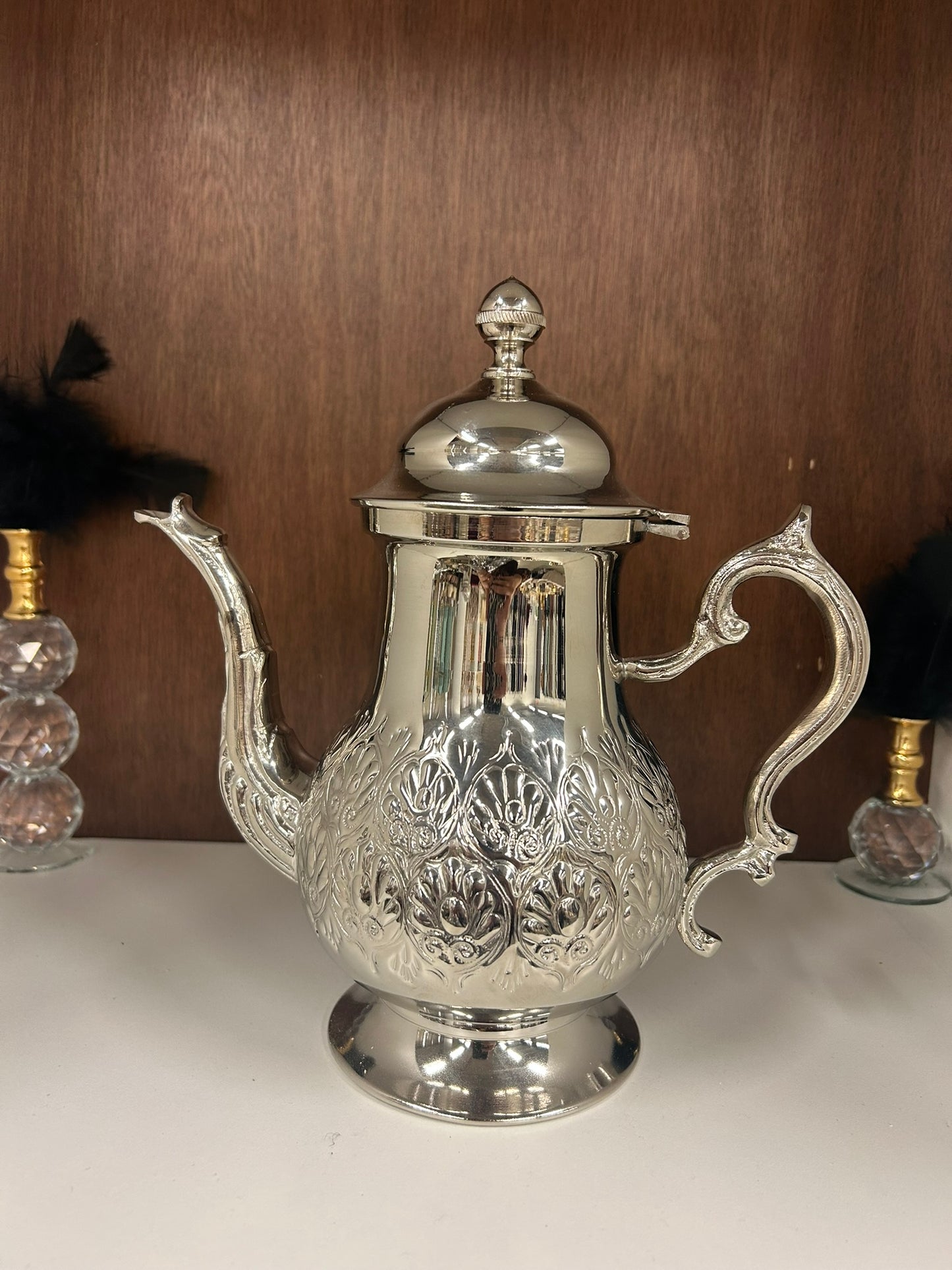 Elegant Moroccan Silver Teapot – Traditional Design