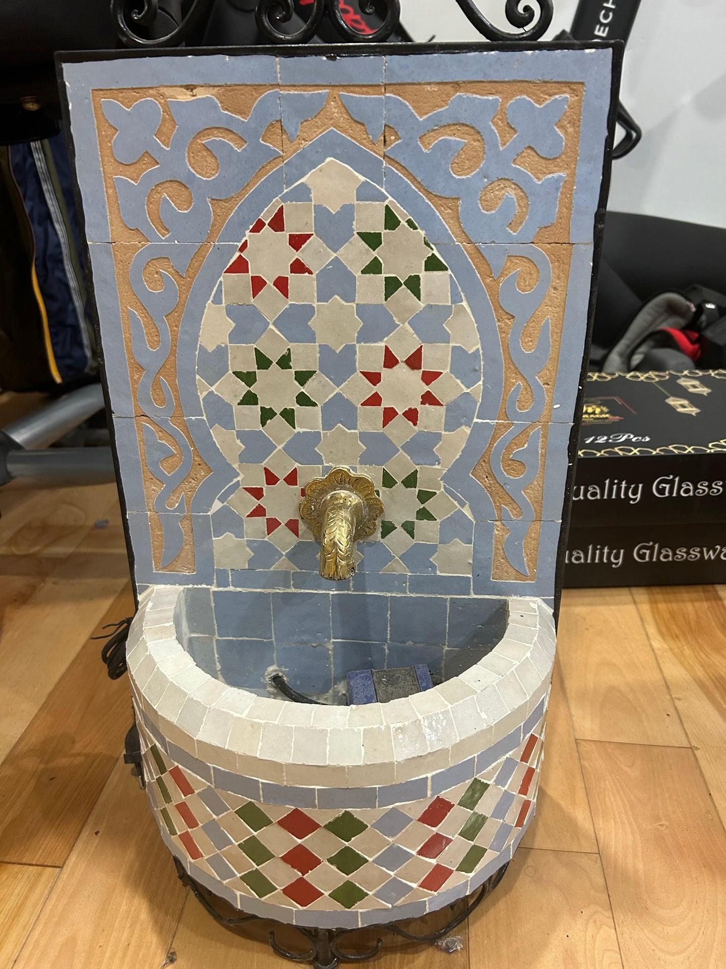 Moroccan Zellige Wall Fountain – 50 × 25 cm